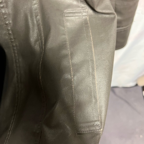 Classic m0851 Montreal wind and water proof jacket size S,olive colour - Picture 14 of 16